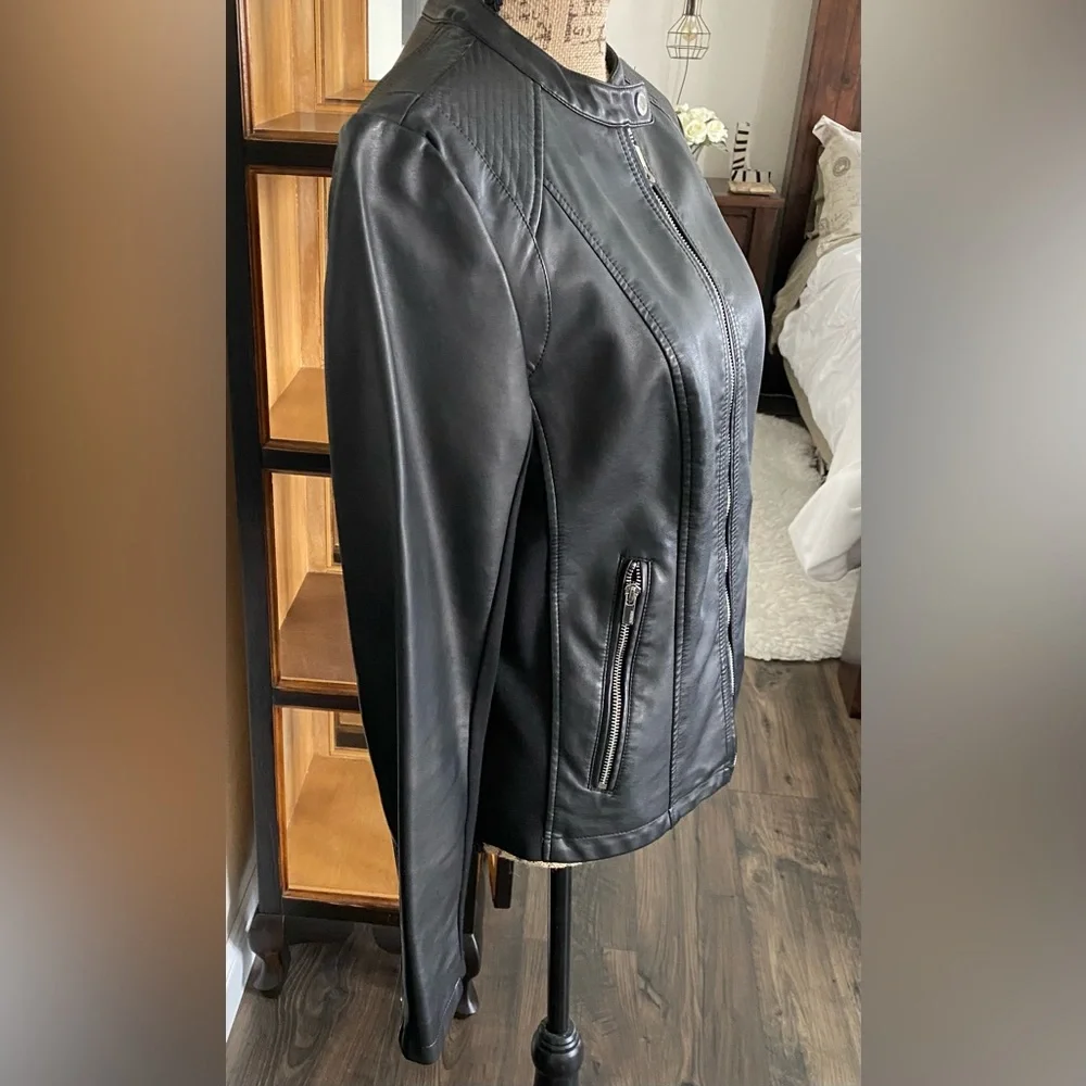 NWOT. Express Faux Leather Moto
Jacket, Sz L - Picture 3 of 10